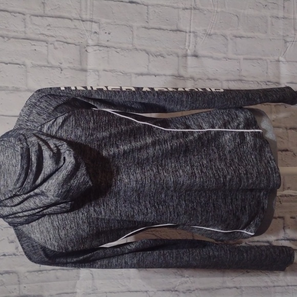 Under Armour women's top - Picture 6 of 7